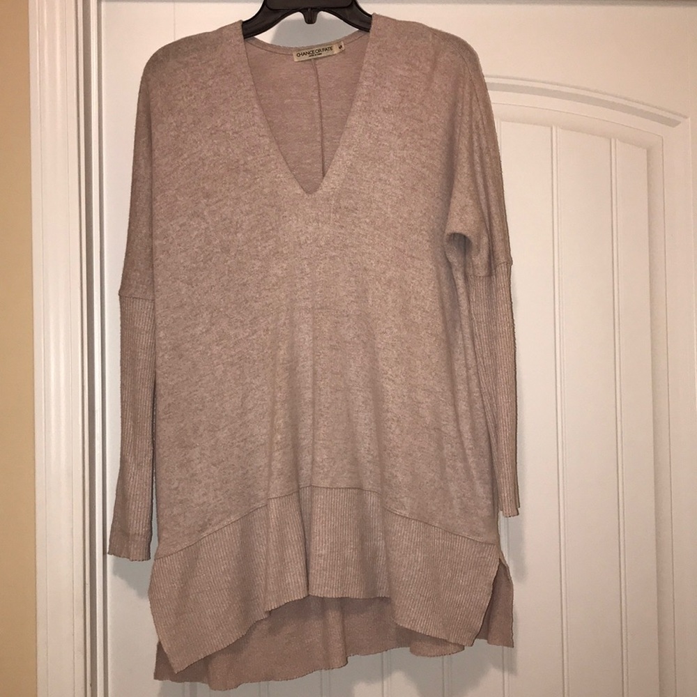Super soft long sleeve v neck tunic.
